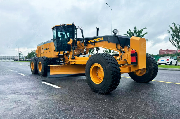 Автогрейдер SANY STG335C-10 - Грейдер: фото 1 Автогрейдер SANY STG335C-10 - Грейдер: фото 1