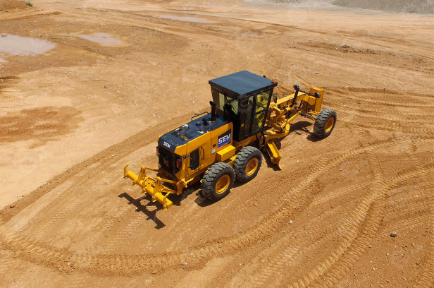 Автогрейдер Shandong SEM 919F нож, отвал, рыхлитель 3 зуба - Грейдер: фото 1 Автогрейдер Shandong SEM 919F нож, отвал, рыхлитель 3 зуба - Грейдер: фото 1