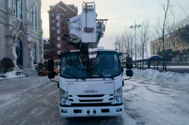 Автокран на шасси ISUZU 4x2 дв 96kw крановая установка FURUNKANG DZ5T гп 5т стрела 20м с ямобуром диаметром 300мм глубина бурения 14м - Автоманипулятор: фото 1 Автокран на шасси ISUZU 4x2 дв 96kw крановая установка FURUNKANG DZ5T гп 5т стрела 20м с ямобуром диаметром 300мм глубина бурения 14м - Автоманипулятор: фото 1