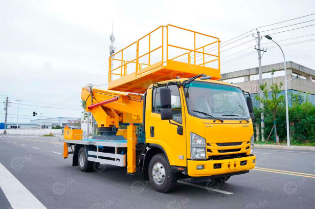 Автовышка Qingling GKS22 на шасси ISUZU 4Х2 дв 103kw высота 22м гп корзины 1 тонна - Автовышка: фото 1 Автовышка Qingling GKS22 на шасси ISUZU 4Х2 дв 103kw высота 22м гп корзины 1 тонна - Автовышка: фото 1