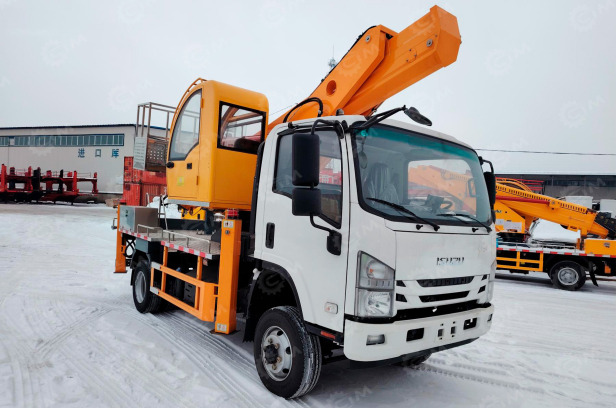 Автовышка Qingling GKS28 на шасси ISUZU 4Х4 дв 139kw высота подъёма 28м (без документов для Рос - Грузовик с подъемником: фото 1 Автовышка Qingling GKS28 на шасси ISUZU 4Х4 дв 139kw высота подъёма 28м (без документов для Рос - Грузовик с подъемником: фото 1