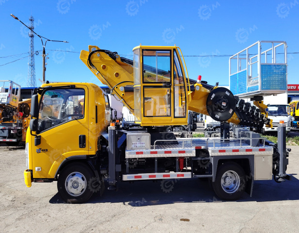 Автовышка Qingling GKS30 на шасси ISUZU 4Х2 дв 94kw высота подъёма 30м (без документов для Рост - Грузовик с подъемником: фото 1 Автовышка Qingling GKS30 на шасси ISUZU 4Х2 дв 94kw высота подъёма 30м (без документов для Рост - Грузовик с подъемником: фото 1