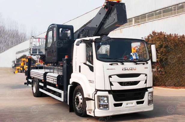 Автовышка Qingling на шасси ISUZU 8Х4 дв 338kw. высота подъёма 75м - Грузовик с подъемником: фото 1 Автовышка Qingling на шасси ISUZU 8Х4 дв 338kw. высота подъёма 75м - Грузовик с подъемником: фото 1