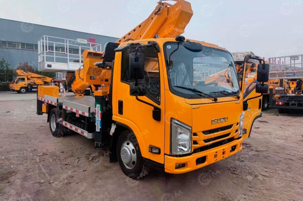 Автовышка VIGRUS GKS18 на шасси ISUZU 4Х2 дв 88kw с кабиной оператора, высота подъёма 18м, корз - Автовышка: фото 1 Автовышка VIGRUS GKS18 на шасси ISUZU 4Х2 дв 88kw с кабиной оператора, высота подъёма 18м, корз - Автовышка: фото 1