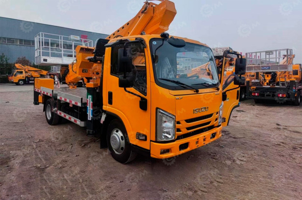 Автовышка VIGRUS GKS18 на шасси ISUZU 4Х2 дв 96kw высота подъёма 18м с кабиной оператора - Грузовик с подъемником: фото 1 Автовышка VIGRUS GKS18 на шасси ISUZU 4Х2 дв 96kw высота подъёма 18м с кабиной оператора - Грузовик с подъемником: фото 1