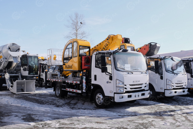 Автовышка VIGRUS GKS30.5 на шасси ISUZU 4Х2 дв 94kw высота подъёма 30,5м гп корзины 400кг - Грузовик с подъемником: фото 1 Автовышка VIGRUS GKS30.5 на шасси ISUZU 4Х2 дв 94kw высота подъёма 30,5м гп корзины 400кг - Грузовик с подъемником: фото 1