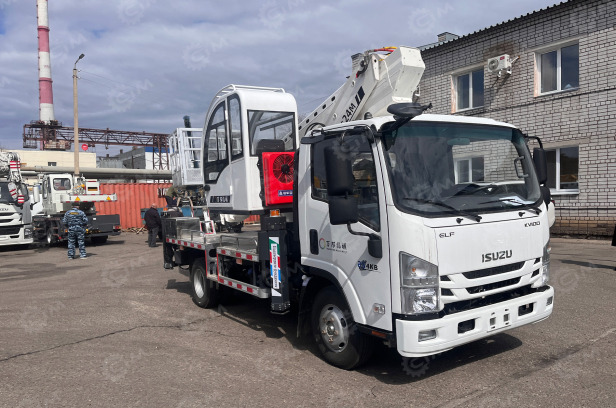 Автовышка WANBANG GKS24 на шасси ISUZU 4Х2 дв 96Kw. высота подъёма 24м - Грузовик с подъемником: фото 1 Автовышка WANBANG GKS24 на шасси ISUZU 4Х2 дв 96Kw. высота подъёма 24м - Грузовик с подъемником: фото 1