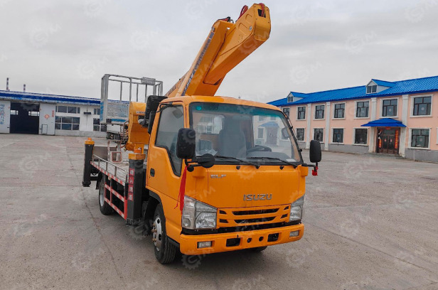 Автовышка WANBANG на шасси ISUZU 4Х2 дв 96kw высота подъёма 12м (по массе попадает под категорию В) с изолированной люлькой 4кВт - Грузовик с подъемником: фото 1 Автовышка WANBANG на шасси ISUZU 4Х2 дв 96kw высота подъёма 12м (по массе попадает под категорию В) с изолированной люлькой 4кВт - Грузовик с подъемником: фото 1