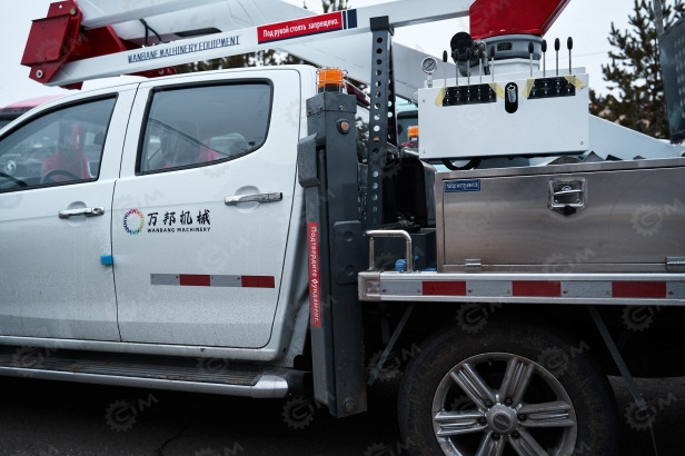 Автовышка на шасси пикапа ISUZU 4х4 дв 110kw МКПП высота подъёма 14м - Автовышка: фото 2 Автовышка на шасси пикапа ISUZU 4х4 дв 110kw МКПП высота подъёма 14м - Автовышка: фото 2