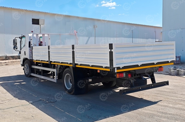 Бортовой грузовик ISUZU 4x2 дв.138kw двойная кабина гп 6т кузов 3500*2200*400mm - Бортовой грузовик/ Платформа: фото 2 Бортовой грузовик ISUZU 4x2 дв.138kw двойная кабина гп 6т кузов 3500*2200*400mm - Бортовой грузовик/ Платформа: фото 2