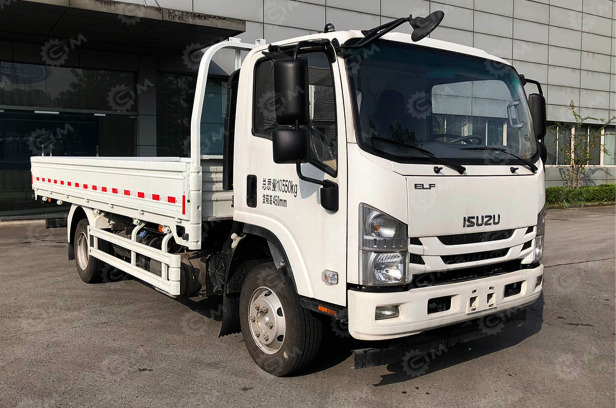 Бортовой грузовик ISUZU 4x2 дв 139kw гп 6т кузов 5508x2300х550 с тентом - Грузовик бортовой/ Платформа: фото 1 Бортовой грузовик ISUZU 4x2 дв 139kw гп 6т кузов 5508x2300х550 с тентом - Грузовик бортовой/ Платформа: фото 1