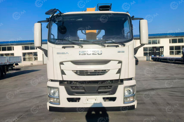 Бортовой грузовик ISUZU 4x2 дв 165kw гп 8 тонн кму XCMG GSQS250-5 гп 10 тонн 5 секций 18.6м куз - Бортовой грузовик/ Платформа: фото 2 Бортовой грузовик ISUZU 4x2 дв 165kw гп 8 тонн кму XCMG GSQS250-5 гп 10 тонн 5 секций 18.6м куз - Бортовой грузовик/ Платформа: фото 2