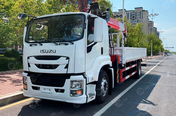Бортовой грузовик ISUZU 4x2 дв 279kw гп 10 тонн c кму WANBANG SQS200-6 гп 8 тонн 6 секций стрел - Грузовик бортовой/ Платформа, Автоманипулятор: фото 1 Бортовой грузовик ISUZU 4x2 дв 279kw гп 10 тонн c кму WANBANG SQS200-6 гп 8 тонн 6 секций стрел - Грузовик бортовой/ Платформа, Автоманипулятор: фото 1