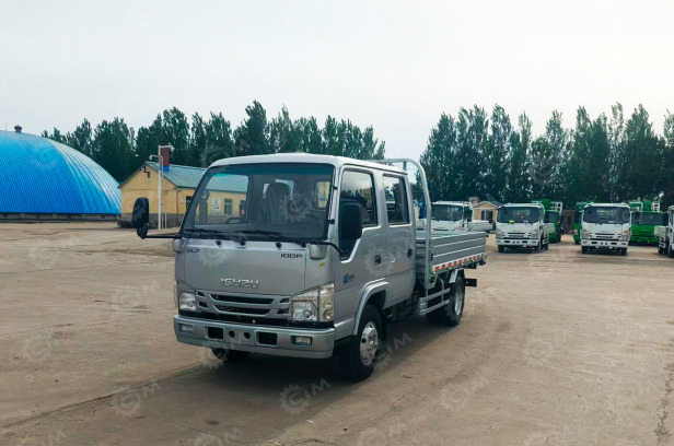 Бортовой грузовик ISUZU 4x2 дв 96Kw гп 2т кузов 4010х1790х380 под категорию B (новый интерьер к - Грузовик бортовой/ Платформа: фото 1 Бортовой грузовик ISUZU 4x2 дв 96Kw гп 2т кузов 4010х1790х380 под категорию B (новый интерьер к - Грузовик бортовой/ Платформа: фото 1