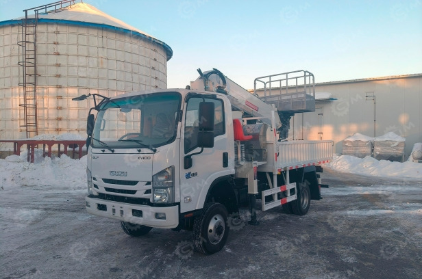 Бортовой грузовик ISUZU 4x2 дв 96kw гп 3,5т с кму гп 2т 4 секций высота подъема 12м с люлькой к - Бортовой грузовик/ Платформа: фото 2 Бортовой грузовик ISUZU 4x2 дв 96kw гп 3,5т с кму гп 2т 4 секций высота подъема 12м с люлькой к - Бортовой грузовик/ Платформа: фото 2