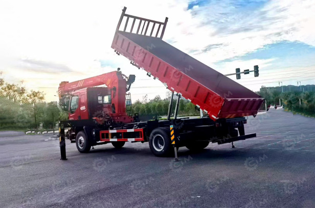 Бортовой грузовик ISUZU 4x2 самосвальный кузов дв 139kw гп 7т с кму XCMG SQS68-3 гп 3т, 3 секци - Бортовой грузовик/ Платформа: фото 1 Бортовой грузовик ISUZU 4x2 самосвальный кузов дв 139kw гп 7т с кму XCMG SQS68-3 гп 3т, 3 секци - Бортовой грузовик/ Платформа: фото 1