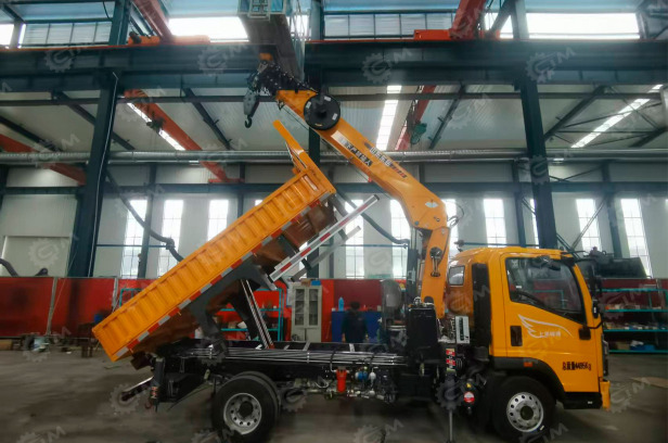 Бортовой грузовик ISUZU 4x2 самосвальный кузов дв 97kw KV600 гп 3,5т с кму гп 3,5т 6 секций выс - Бортовой грузовик/ Платформа: фото 2 Бортовой грузовик ISUZU 4x2 самосвальный кузов дв 97kw KV600 гп 3,5т с кму гп 3,5т 6 секций выс - Бортовой грузовик/ Платформа: фото 2