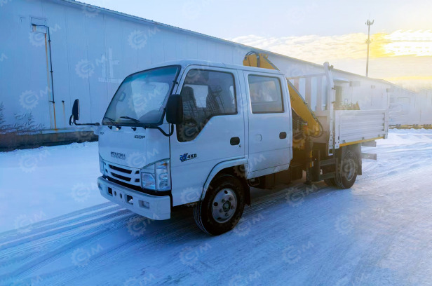 Бортовой грузовик ISUZU 4x4 дв 96 kw (Сдвоенная кабина 100H 5 мест) гп 2т с кму XCMG KSQZ32-2 г - Бортовой грузовик/ Платформа: фото 2 Бортовой грузовик ISUZU 4x4 дв 96 kw (Сдвоенная кабина 100H 5 мест) гп 2т с кму XCMG KSQZ32-2 г - Бортовой грузовик/ Платформа: фото 2