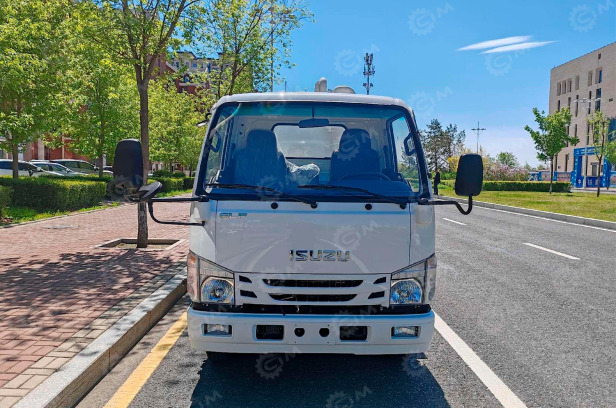 Бортовой грузовик ISUZU 4x4 дв 96 kw гп 500кг с кму XC SQS25-4 гп 1,8т 4 секции стрела 4,8м под - Бортовой грузовик/ Платформа: фото 2 Бортовой грузовик ISUZU 4x4 дв 96 kw гп 500кг с кму XC SQS25-4 гп 1,8т 4 секции стрела 4,8м под - Бортовой грузовик/ Платформа: фото 2