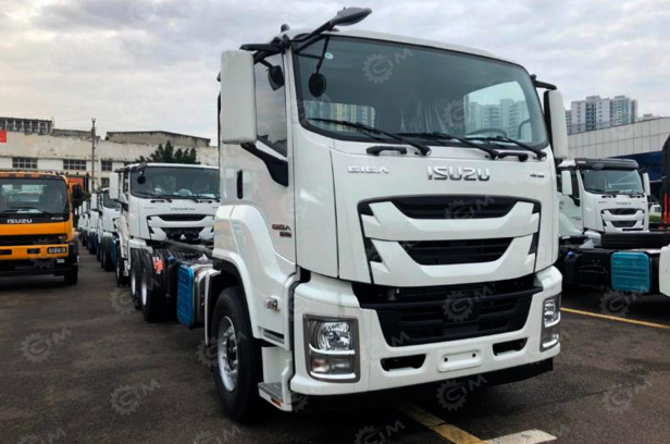 Бортовой грузовик ISUZU 6x4 дв 221kw c кму XCMG SQS200-5 гп 8 тонн 5 секций 18,6м кузов 8500х24 - Грузовик бортовой/ Платформа: фото 1 Бортовой грузовик ISUZU 6x4 дв 221kw c кму XCMG SQS200-5 гп 8 тонн 5 секций 18,6м кузов 8500х24 - Грузовик бортовой/ Платформа: фото 1
