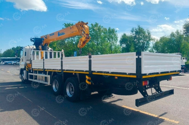 Бортовой грузовик ISUZU 6x4 дв 221kw гп 12-15 т c кму XCMG SQS300-5 гп 12т., 5 секций, стрела 1 - Бортовой грузовик/ Платформа: фото 4 Бортовой грузовик ISUZU 6x4 дв 221kw гп 12-15 т c кму XCMG SQS300-5 гп 12т., 5 секций, стрела 1 - Бортовой грузовик/ Платформа: фото 4