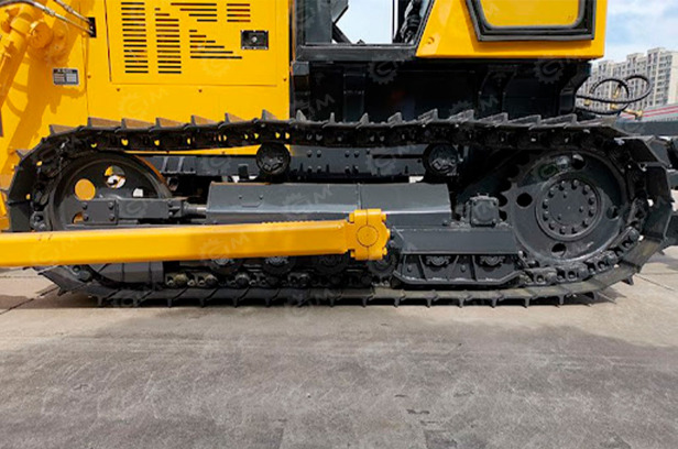 Бульдозер SINOMACH GT120 с кондиционером, рыхлителем - Бульдозер: фото 1 Бульдозер SINOMACH GT120 с кондиционером, рыхлителем - Бульдозер: фото 1