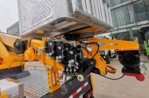 Лебёдка на автовышку гп 200кг - Другая техника: фото 1 Лебёдка на автовышку гп 200кг - Другая техника: фото 1