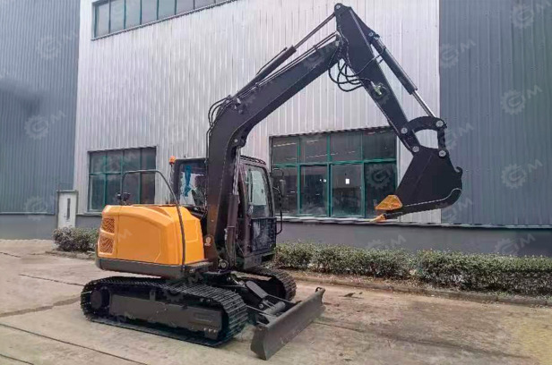 Экскаватор гусеничный YUGONG YG60, масса 5,7т - Гусеничный экскаватор: фото 1 Экскаватор гусеничный YUGONG YG60, масса 5,7т - Гусеничный экскаватор: фото 1