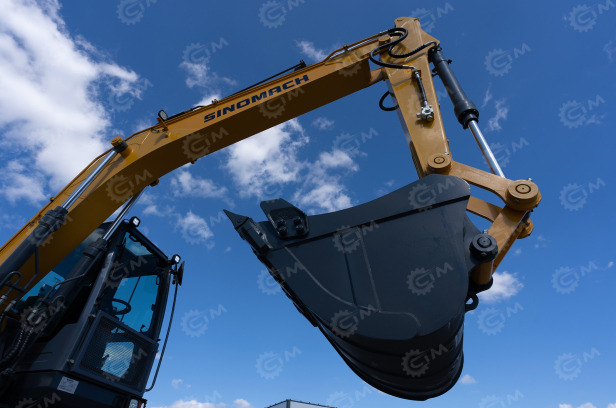 Новый Колёсный экскаватор Экскаватор колесный Sinomach GHT160W кондиционер, гидролиния для гидромолота: фото 10 Новый Колёсный экскаватор Экскаватор колесный Sinomach GHT160W кондиционер, гидролиния для гидромолота: фото 10