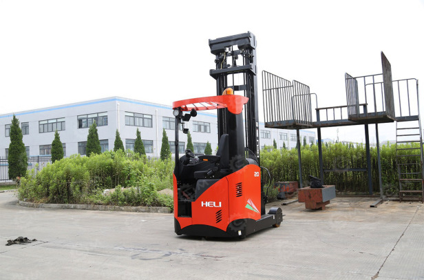 Электрический штабелер HELI CQD20-GB2S гп 2т, с дополнительными опциями - Штабелер: фото 1 Электрический штабелер HELI CQD20-GB2S гп 2т, с дополнительными опциями - Штабелер: фото 1