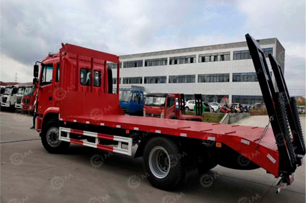 Эвакуатор на шасси ISUZU 4x2 дв 139kw гп 6 тонн, платформа не сдвижная со сходнями механическим - Эвакуатор: фото 1 Эвакуатор на шасси ISUZU 4x2 дв 139kw гп 6 тонн, платформа не сдвижная со сходнями механическим - Эвакуатор: фото 1