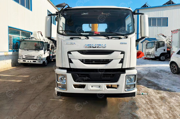 Эвакуатор на шасси ISUZU 4x2 дв 177kw гп 10т кму XCMG SQS125-4 гп 5т высокие аутригеры, гидравл - Эвакуатор: фото 1 Эвакуатор на шасси ISUZU 4x2 дв 177kw гп 10т кму XCMG SQS125-4 гп 5т высокие аутригеры, гидравл - Эвакуатор: фото 1