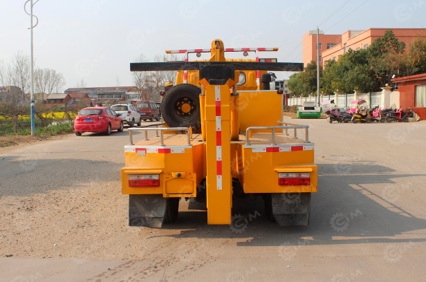 Эвакуатор на шасси ISUZU 4x2 дв 96Kw гп 4т KV100 с частичной погрузкой - Эвакуатор: фото 1 Эвакуатор на шасси ISUZU 4x2 дв 96Kw гп 4т KV100 с частичной погрузкой - Эвакуатор: фото 1