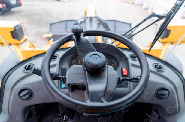 Фронтальный погрузчик Foton LOVOL FL976K ковш 4,5м3, евро 3, джойстик, кондиционер - Фронтальный погрузчик: фото 5 Фронтальный погрузчик Foton LOVOL FL976K ковш 4,5м3, евро 3, джойстик, кондиционер - Фронтальный погрузчик: фото 5