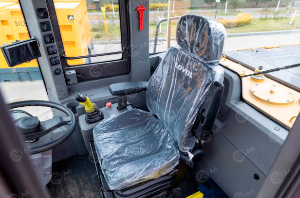 Фронтальный погрузчик Foton LOVOL FL976K ковш 4,5м3, евро 3, джойстик, кондиционер - Фронтальный погрузчик: фото 2 Фронтальный погрузчик Foton LOVOL FL976K ковш 4,5м3, евро 3, джойстик, кондиционер - Фронтальный погрузчик: фото 2