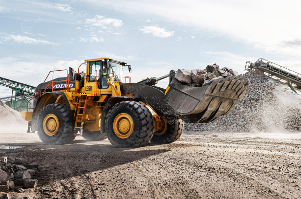 Фронтальный погрузчик VOLVO L350 - Фронтальный погрузчик: фото 1 Фронтальный погрузчик VOLVO L350 - Фронтальный погрузчик: фото 1