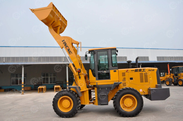 Фронтальный погрузчик Yineng YN939D гп 2,5т ковш 1,5м3 - Колёсный погрузчик: фото 1 Фронтальный погрузчик Yineng YN939D гп 2,5т ковш 1,5м3 - Колёсный погрузчик: фото 1