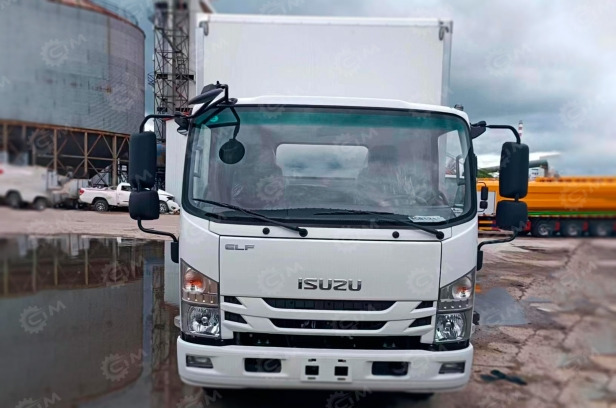 Фургон изотермический на шасси ISUZU 4х2 дв 96 kw гп 3т (фургон 5000х2200х2200) с боковой дверь - Изотермический грузовик: фото 1 Фургон изотермический на шасси ISUZU 4х2 дв 96 kw гп 3т (фургон 5000х2200х2200) с боковой дверь - Изотермический грузовик: фото 1