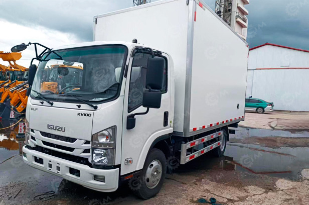 Фургон промтоварный на шасси ISUZU 4х2 дв 96 kw (фургон 4200х2200х2200) - Грузовик с закрытым кузовом: фото 1 Фургон промтоварный на шасси ISUZU 4х2 дв 96 kw (фургон 4200х2200х2200) - Грузовик с закрытым кузовом: фото 1