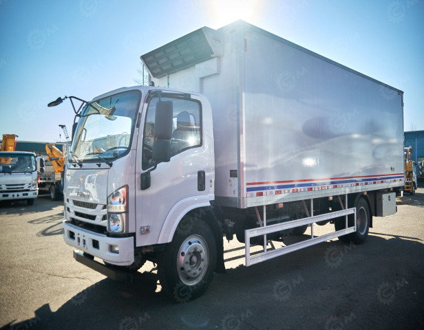 Фургон рефрижератор на шасси ISUZU 4х2 дв Isuzu 138кВт/189л.с. г/п 7т (холодильная установка Carrier Citimax C1100) - Рефрижератор: фото 1 Фургон рефрижератор на шасси ISUZU 4х2 дв Isuzu 138кВт/189л.с. г/п 7т (холодильная установка Carrier Citimax C1100) - Рефрижератор: фото 1