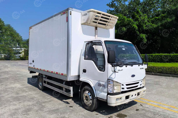 Фургон рефрижератор на шасси ISUZU 4х2 электрический дв 110kw гп 1,5т (фургон 4095х2100х2100, - Рефрижератор: фото 1 Фургон рефрижератор на шасси ISUZU 4х2 электрический дв 110kw гп 1,5т (фургон 4095х2100х2100, - Рефрижератор: фото 1