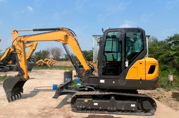 Новый Гусеничный экскаватор Гусеничный экскаватор FTJ FT60G PRO планировочный, траншейный ковш, клык на стрелу, гидравличес: фото 6