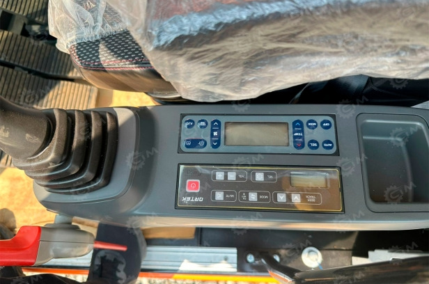 Гусеничный экскаватор LONKING CDM6205 масса 21т, ковш 1м3 - Гусеничный экскаватор: фото 3 Гусеничный экскаватор LONKING CDM6205 масса 21т, ковш 1м3 - Гусеничный экскаватор: фото 3