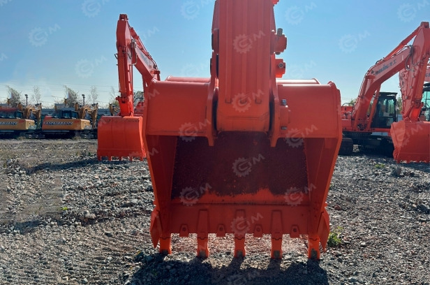 Гусеничный экскаватор LONKING CDM6245 масса 25,8т, ковш 1,45м3 - Гусеничный экскаватор: фото 1 Гусеничный экскаватор LONKING CDM6245 масса 25,8т, ковш 1,45м3 - Гусеничный экскаватор: фото 1