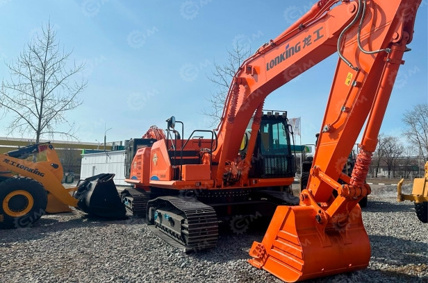 Гусеничный экскаватор LONKING CDM6245F масса 25,8т, ковш 1,45м3 - Гусеничный экскаватор: фото 4 Гусеничный экскаватор LONKING CDM6245F масса 25,8т, ковш 1,45м3 - Гусеничный экскаватор: фото 4