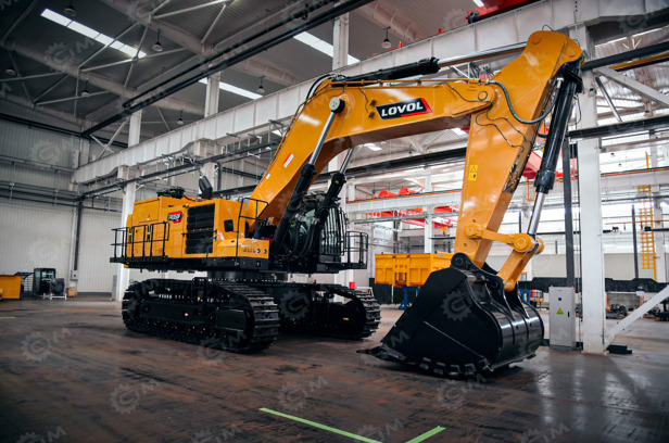 Гусеничный экскаватор LOVOL FR1350F - Гусеничный экскаватор: фото 1 Гусеничный экскаватор LOVOL FR1350F - Гусеничный экскаватор: фото 1