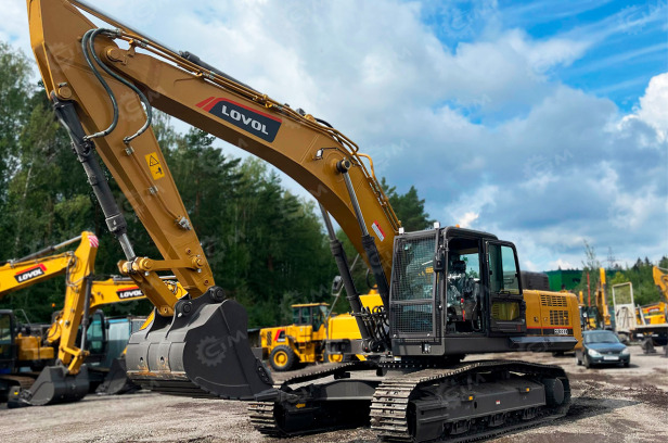 Гусеничный экскаватор LOVOL FR330D - Гусеничный экскаватор: фото 1 Гусеничный экскаватор LOVOL FR330D - Гусеничный экскаватор: фото 1
