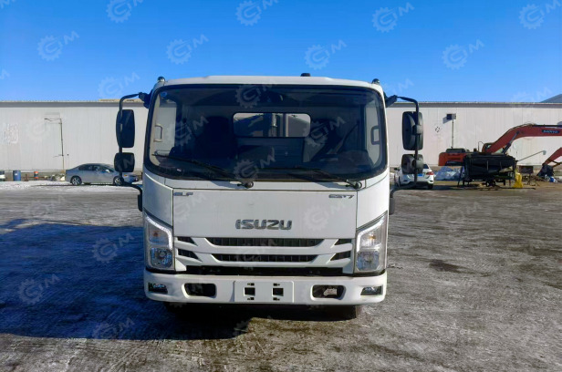 Илосос на шасси ISUZU 4x2 дв 125kw кабина EST7 объем бочки 6м3 насос XD-240 - Ассенизатор, илосос: фото 1 Илосос на шасси ISUZU 4x2 дв 125kw кабина EST7 объем бочки 6м3 насос XD-240 - Ассенизатор, илосос: фото 1