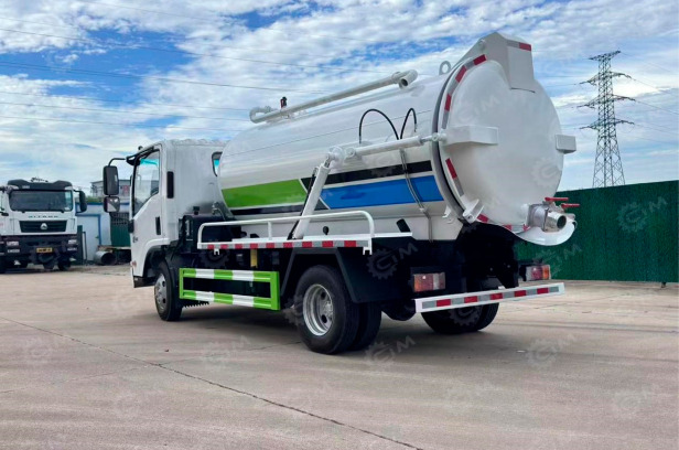 Илосос на шасси ISUZU 4x2 дв 151KW бочка 12м3 насос Weilong 65QZXDH-1107000 110лсек, бочка из н - Ассенизатор, илосос: фото 2 Илосос на шасси ISUZU 4x2 дв 151KW бочка 12м3 насос Weilong 65QZXDH-1107000 110лсек, бочка из н - Ассенизатор, илосос: фото 2