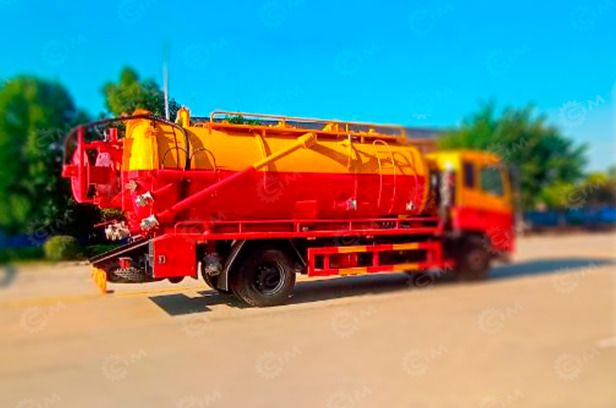 Илосос с размывом (каналопромывочная машина) на шасси ISUZU 4x2 дв 139kw бочка для сточных вод - Ассенизатор, илосос: фото 1 Илосос с размывом (каналопромывочная машина) на шасси ISUZU 4x2 дв 139kw бочка для сточных вод - Ассенизатор, илосос: фото 1